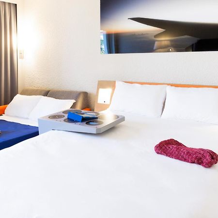 Ibis Styles Marseille Aeroport Hotel Vitrolles  Exterior photo