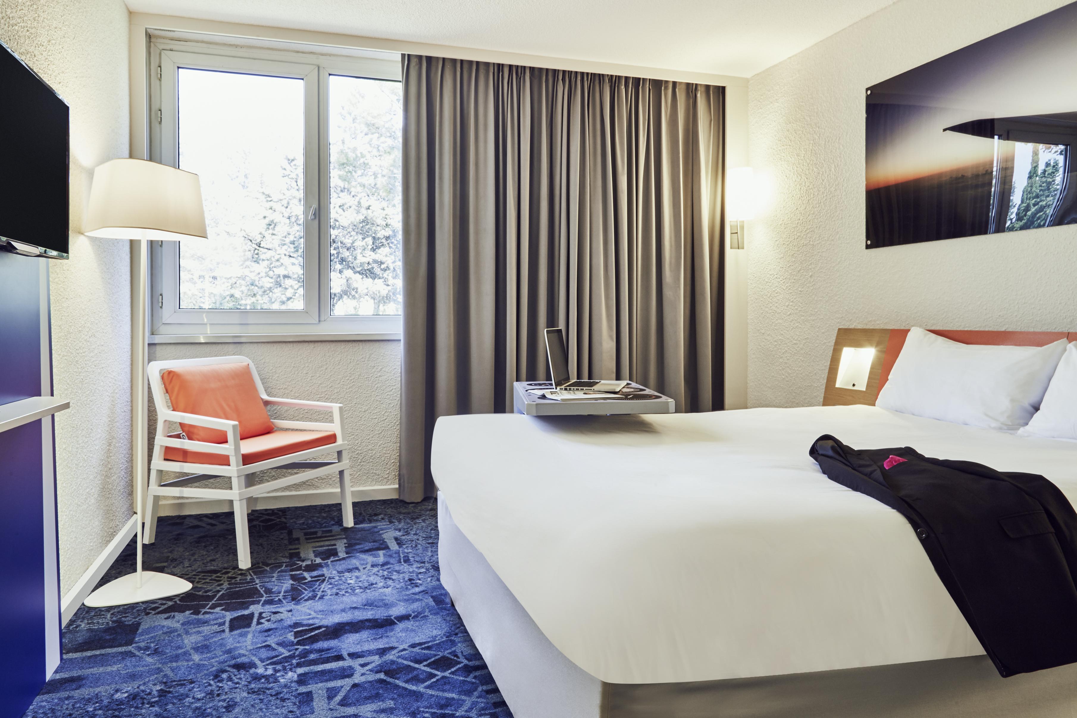 Ibis Styles Marseille Aeroport Hotel Vitrolles  Exterior photo