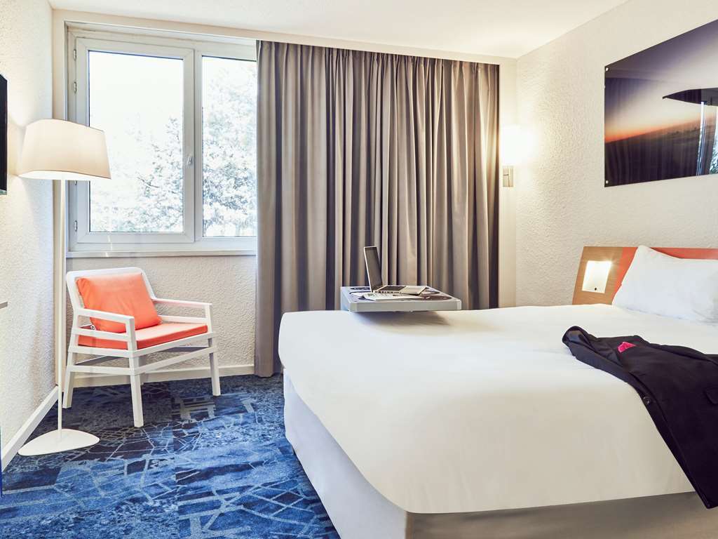 Ibis Styles Marseille Aeroport Hotel Vitrolles  Room photo